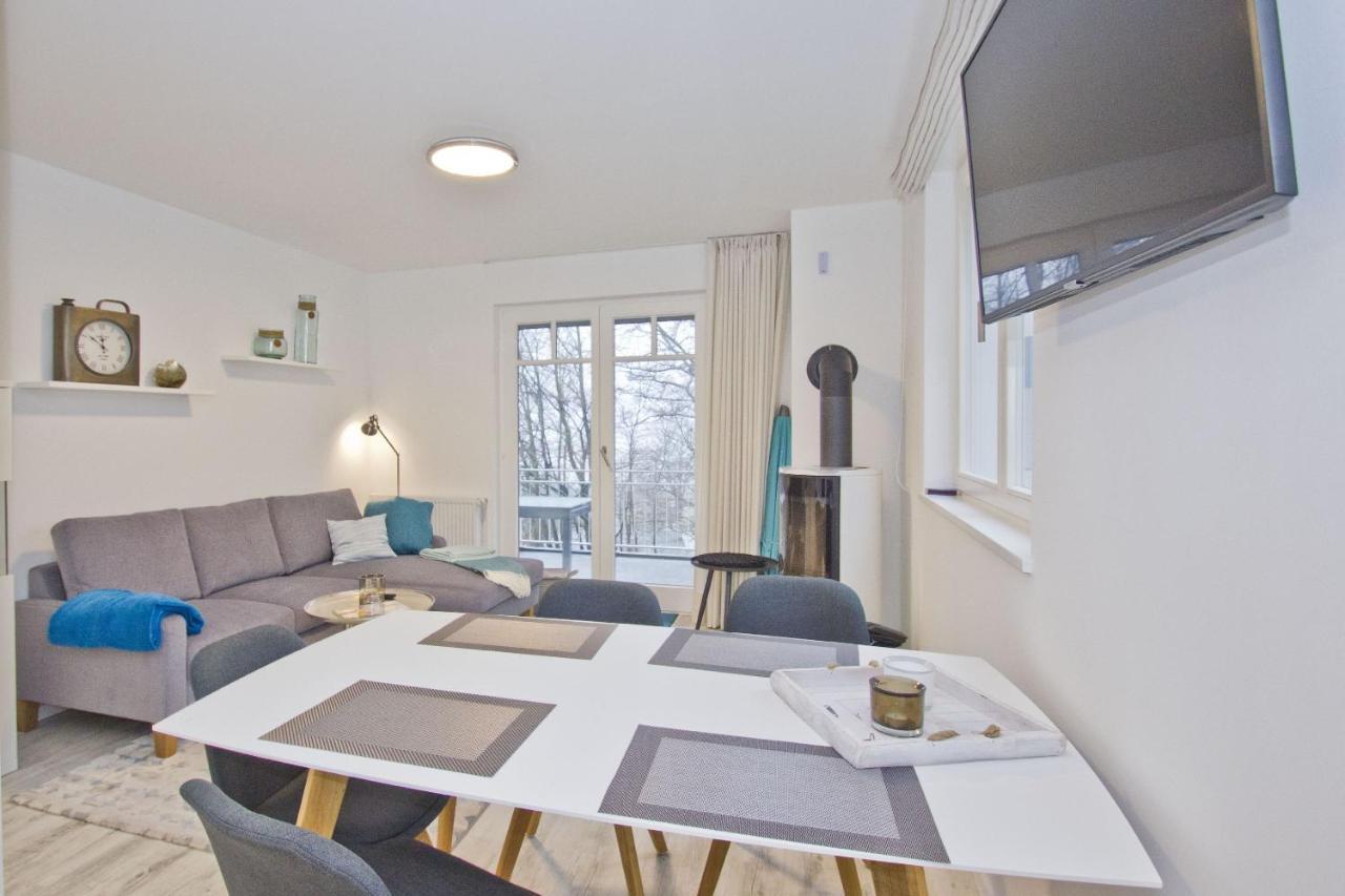 Ferienresidenz Zwei Bodden Fewo2-8 - Balkon, Sauna, Kamin Lietzow ภายนอก รูปภาพ